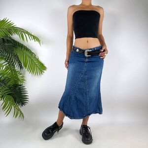 Vintage Y2K Streetwear Low Rise Pleated Dark Wash Denim Jean Midi Skirt / 12